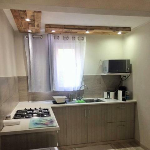 תמרין Holiday Surf Lodge מראה חיצוני תמונה